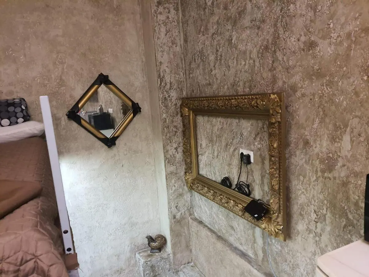 French Apartment 소피아 0*,  불가리아