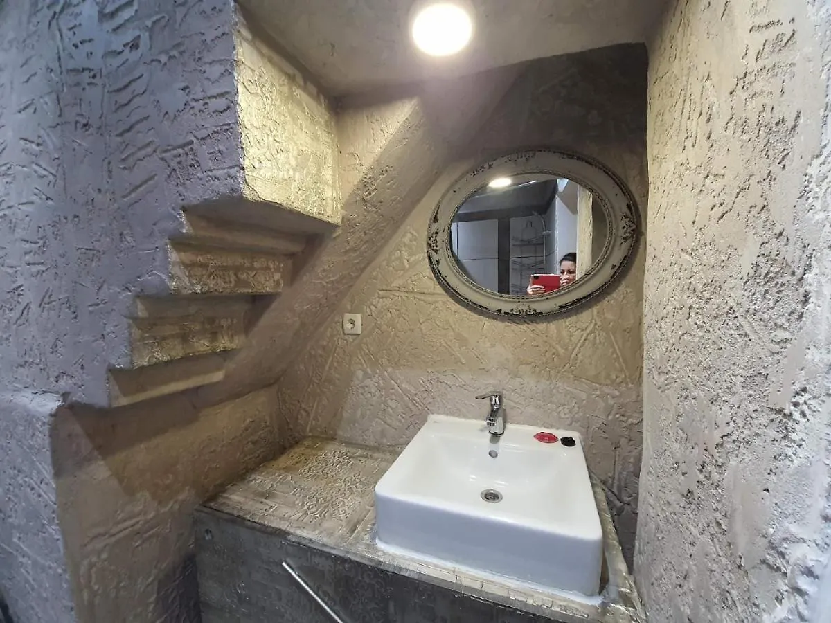 French Apartment 소피아 0*,